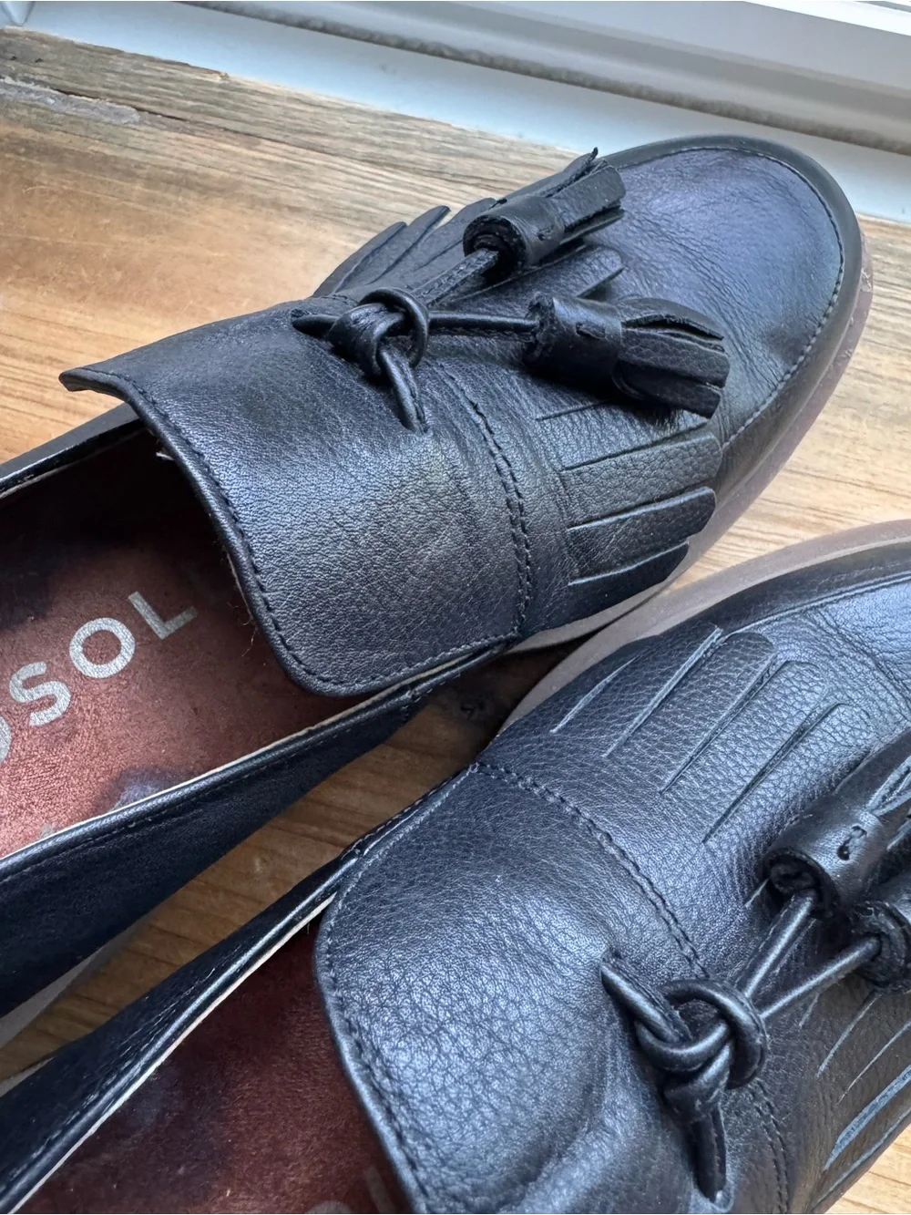 Aerosoles Black Leather Kiltie Tassel Loafers Womens 9 M Comfort Shoes